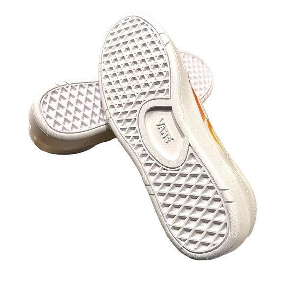 Vans Lowland Comfy Cush CC True White Flames Shoes 11.5 Mens Fire Skate NWT - Picture 3 of 10